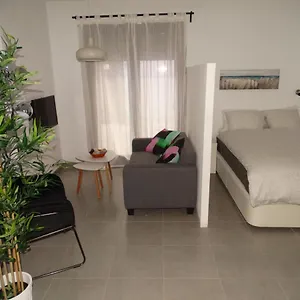 - Jinetes, 23 Hotel apartamentowy